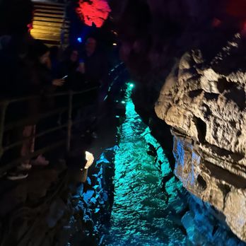 Howe Caverns - Tours Near Me - Howes Cave, New York