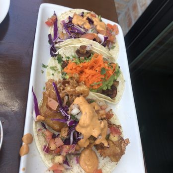 Kalaveras - Taco Plate - Cocktail Bars Near Me - Redondo Beach, California