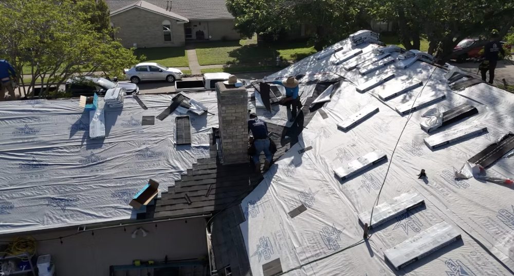 Slide of Lucas Roofing