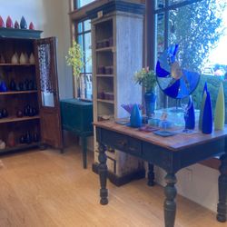 Pura Vida Gallery