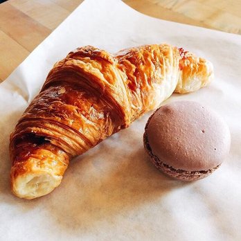 Le Panier - raspberry croissant and cassis macaron - Bakeries Near Me - Seattle, Washington Le Panier - raspberry croissant and cassis macaron - Bakeries Near Me - Seattle, Washington