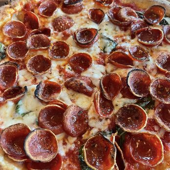 Oakfire - Pepperoni - Pizza Near Me - Lake Geneva, Wisconsin Oakfire - Pepperoni - Pizza Near Me - Lake Geneva, Wisconsin