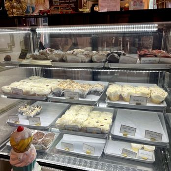Cameo Cakery and Cafe - Cupcake Fridge - Bakeries Near Me - Richmond, Virginia