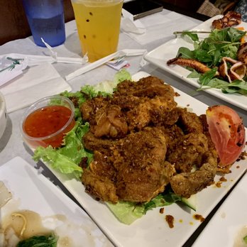 Bien Hen Restaurant - Fried salmon belly.  Burnt , old tasting and Not good! - Seafood Near Me - Westminster, California