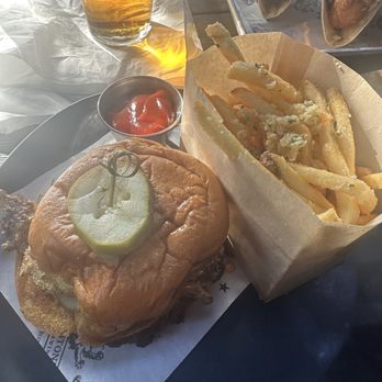 Firestone Walker Brewing- Buellton - 805 Smash Burger with garlic fries - Brewpubs Near Me - Buellton, California Firestone Walker Brewing- Buellton - 805 Smash Burger with garlic fries - Brewpubs Near Me - Buellton, California