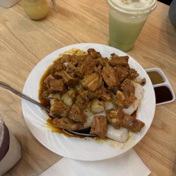 Tasty Spot Cafe - Steam Rice Noodle Rolls W. Spareribs - Chinese Near Me - Irvine, California