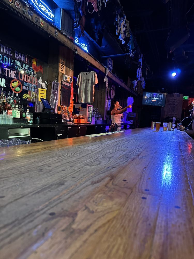 COYOTE UGLY SALOON Updated October 2024 97 Photos & 182 Reviews