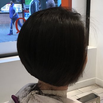 HeadQuarter Salon - Margie - Hair Salons Near Me - Chicago, Illinois HeadQuarter Salon - Margie - Hair Salons Near Me - Chicago, Illinois