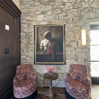 Lewis Cellars - Wine Tasting Room Near Me - Napa, California