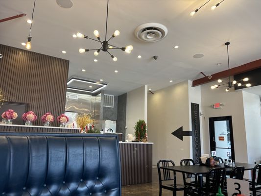 PHO GURU - Updated June 2025 - 64 Photos & 31 Reviews - 6191 Hwy Blvd ...
