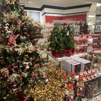 Macy's - Department Stores Near Me - Aiea, Hawaii