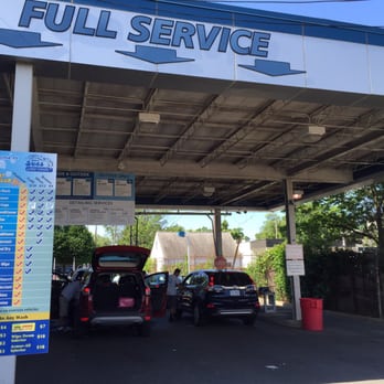 Flagship Carwash - Always lines and a 23 minute wait just to get your car wash - Car Wash Near Me - Annandale, Virginia