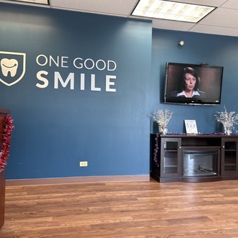 Charles D Goodsite, DDS - One Good Smile - Waiting area - General Dentistry Near Me - Schaumburg, Illinois Charles D Goodsite, DDS - One Good Smile - Waiting area - General Dentistry Near Me - Schaumburg, Illinois
