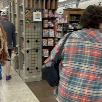 Buc-ee's - Inside - Convenience Stores Near Me - Richmond, Kentucky Buc-ee's - Inside - Convenience Stores Near Me - Richmond, Kentucky
