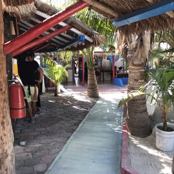 El Varadero - Cuban Near Me - Isla Mujeres, ROO El Varadero - Cuban Near Me - Isla Mujeres, ROO