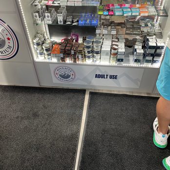 Pinnacle Emporium - Cannabis Dispensaries Near Me - Buchanan, Michigan Pinnacle Emporium - Cannabis Dispensaries Near Me - Buchanan, Michigan