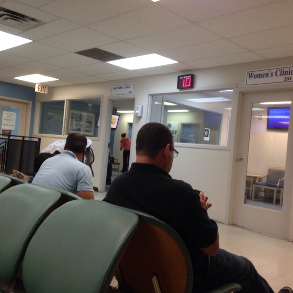 Multispecialty Walkin Clinic - Waiting Area - Medical Centers Near Me - Mississauga, Ontario Multispecialty Walkin Clinic - Waiting Area - Medical Centers Near Me - Mississauga, Ontario