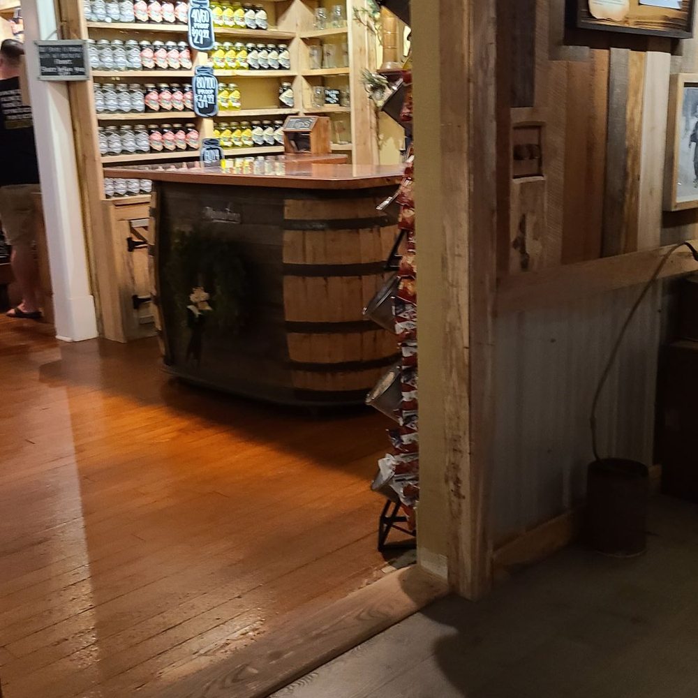 Maws Mountain Moonshine - Distilleries Near Me - Mt Dora, Florida Maws Mountain Moonshine - Distilleries Near Me - Mt Dora, Florida