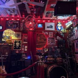 LIVE Music is good for your soul! LIVE Music is good for your soul!