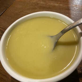 A Sandeira - Curry leek soup of the day - Sandwiches Near Me - Porto, 13