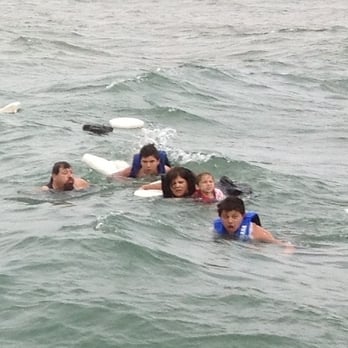 London Bridge Jet Boat Tours - Five folks in the water, ready for rescue!! - Boat Tours Near Me - Laughlin, Nevada London Bridge Jet Boat Tours - Five folks in the water, ready for rescue!! - Boat Tours Near Me - Laughlin, Nevada