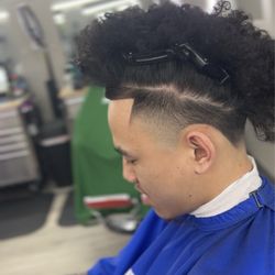 Dorian's Barber Studio - Cut by:Avery  Instagram: a_cuttz