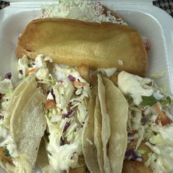Senor Baja - 3 fish tacos + 1 potato taco