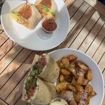 Emmett’s Cafe - Breakfast burrito, falafel wrap, roasted potatoes - Cafes Near Me - Columbus, Ohio Emmett’s Cafe - Breakfast burrito, falafel wrap, roasted potatoes - Cafes Near Me - Columbus, Ohio
