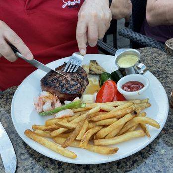 The Keg Steakhouse + Bar - Filet Mignon - Steakhouses Near Me - Ottawa, Ontario The Keg Steakhouse + Bar - Filet Mignon - Steakhouses Near Me - Ottawa, Ontario
