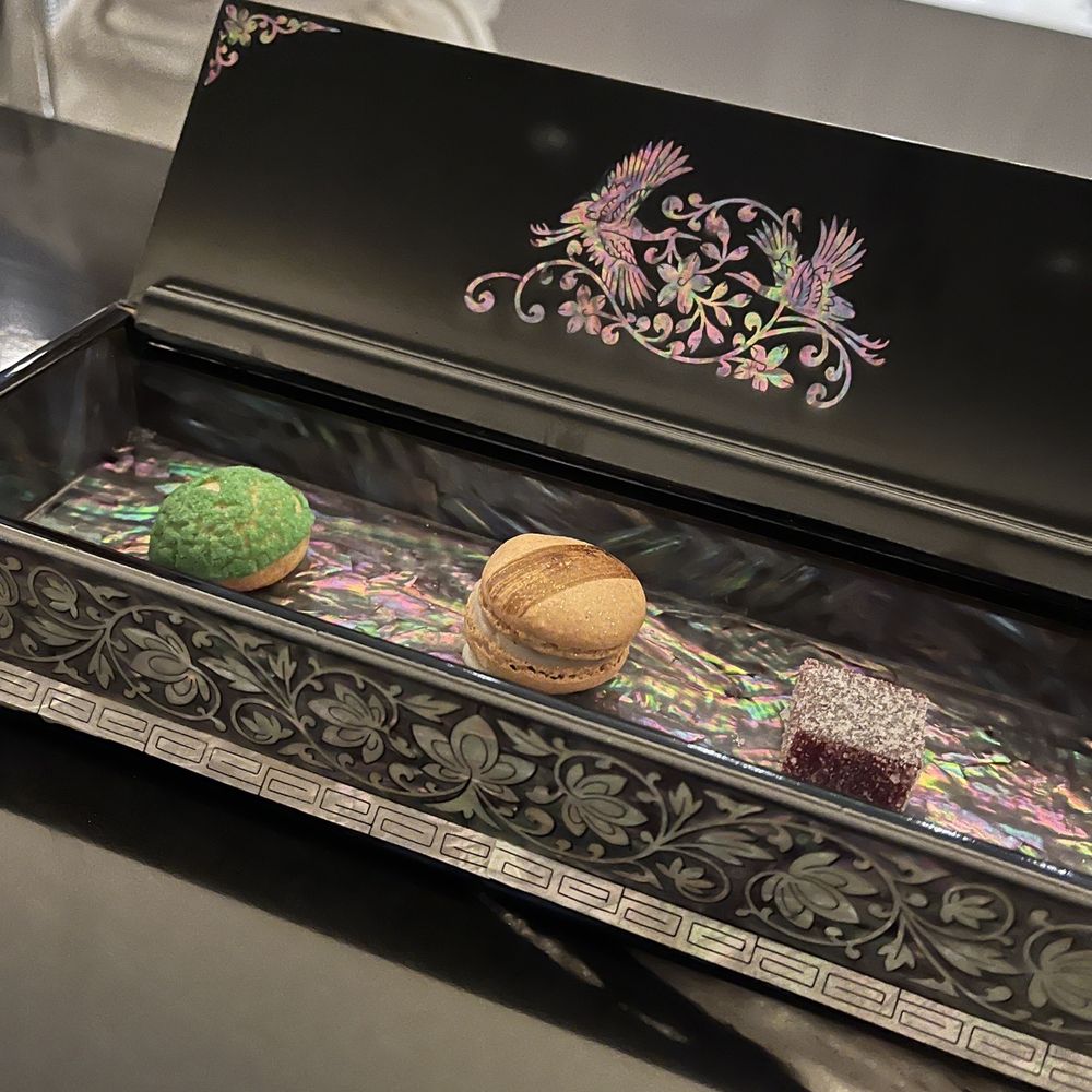 Nōksu - Mignardises Hibiscus Pâte de Fruit Shiitake Caramel Macaron Korean Multigrain Choux Craquelin - Seafood Near Me - New York, New York