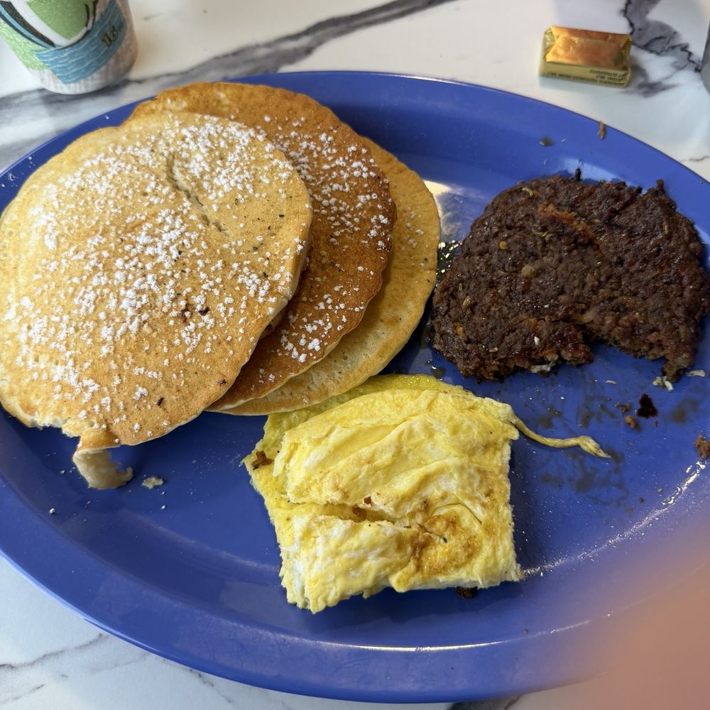 Trailblazer Cafe - Pancake plate. Sausage was a country, homemade, tastes kind of gamey. Only thing good was the egg. - Cafes Near Me - San Antonio, Texas Trailblazer Cafe - Pancake plate. Sausage was a country, homemade, tastes kind of gamey. Only thing good was the egg. - Cafes Near Me - San Antonio, Texas