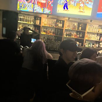 EightyTwo - Bars Near Me - Los Angeles, California