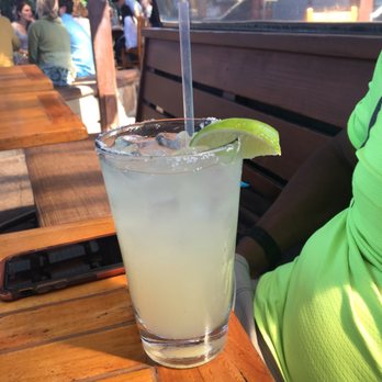 Bar Bocce - Margarita - Pizza Near Me - Sausalito, California