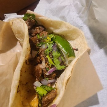 3 Flights Up Taps & Tacos - Beef fajita taco - Wine Bars Near Me - Little Elm, Texas