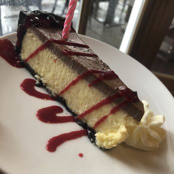 Alberto's Ristorante - Alberto 's Cheesecake - Italian Near Me - Hyannis, Massachusetts Alberto's Ristorante - Alberto 's Cheesecake - Italian Near Me - Hyannis, Massachusetts