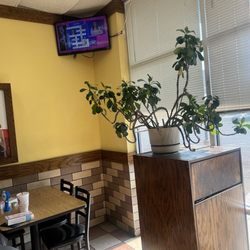 American Deli - Inside