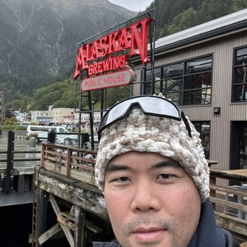 Alaskan Brewing Public House - Barbeque Near Me - Juneau, Alaska