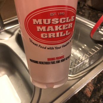 Muscle Maker Grill - New American Near Me - Houston, Texas