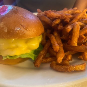 The Long Island Bar - The L. I. Burger - Cocktail Bars Near Me - Brooklyn, New York The Long Island Bar - The L. I. Burger - Cocktail Bars Near Me - Brooklyn, New York