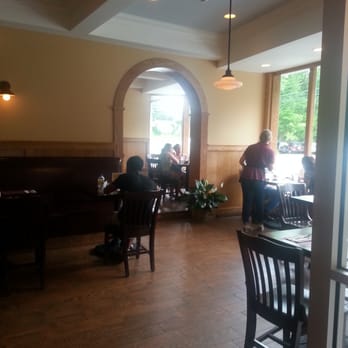 Pizzarena - The new dining room is beautiful and so spacious! Congrats pizzarena on the renovation! - Pizza Near Me - West Nyack, New York