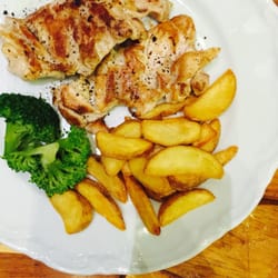 Ristorante Pizzeria Venedik - Grilled chicken