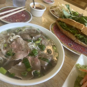 Stadium Pho - Pho - Vietnamese Near Me - Honolulu, Hawaii Stadium Pho - Pho - Vietnamese Near Me - Honolulu, Hawaii
