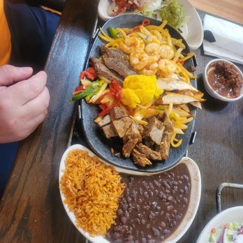 Chevys Fresh Mex - Beans, rice, steak, chicken, shrimp! - Bars Near Me - Hanover, Maryland