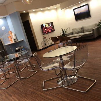 Look Up Dessert Cafe - Ice Cream & Frozen Yogurt Near Me - Chesapeake, Virginia