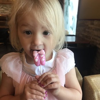 Breeze Bakery Cafe - Such cute lollipops and coffe drinks for mom! Thanks beeeze - Bakeries Near Me - Annandale, Virginia