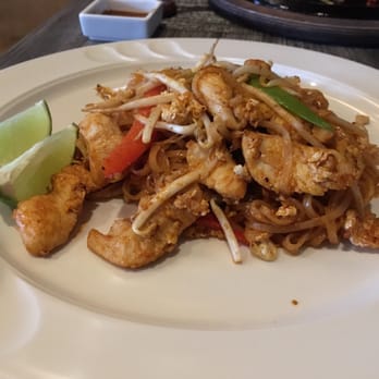 Basil Cafe - Chicken Pad Thai Noodle - Japanese Near Me - Rockwall, Texas Basil Cafe - Chicken Pad Thai Noodle - Japanese Near Me - Rockwall, Texas