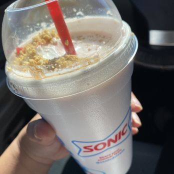 Sonic Drive-In - Strawberry cheesecake shake - Ice Cream & Frozen Yogurt Near Me - Lathrop, California Sonic Drive-In - Strawberry cheesecake shake - Ice Cream & Frozen Yogurt Near Me - Lathrop, California