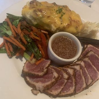 BrickTop's - Blacken ahi tuna, stir fry veggies and a twice baked potato - New American Near Me - Franklin, Tennessee