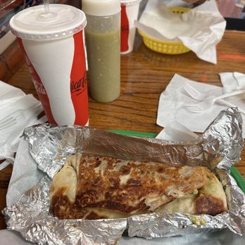 La Taqueria - The burrito (carne asada super) with large horchata and salsa - Mexican Near Me - San Francisco, California La Taqueria - The burrito (carne asada super) with large horchata and salsa - Mexican Near Me - San Francisco, California