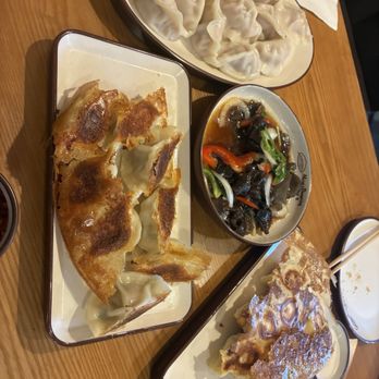 Mom's Dumpling - Dumplings - Dim Sum Near Me - Davis, California